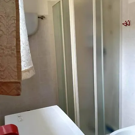 Seduti Di Fronte Al Mare Apartment